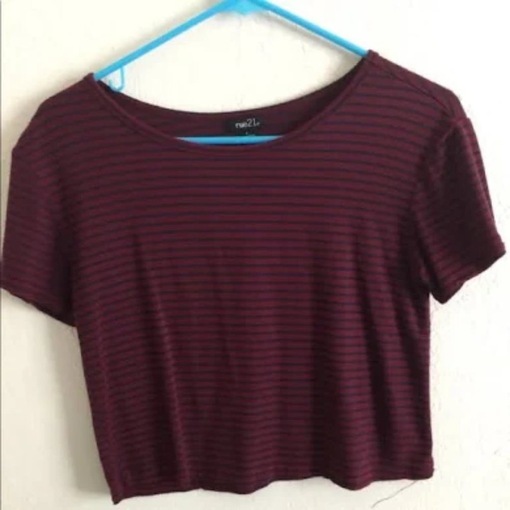 cropped tee
